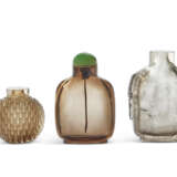 THREE ROCK CRYSTAL SNUFF BOTTLES - photo 1