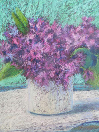 Violet flowers Cardboard soft pastel Impressionism Still life Georgia 2021 - photo 1