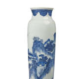 VASE ROULEAU EN PORCELAINE BLEU BLANC - Foto 1