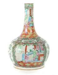 ''Famille Rose''-Vase China, Porzellan/Emaillefarben, k