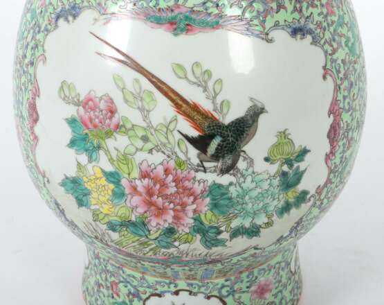 ''Famille Vert''-Vase China, Porzellan mit Emaillefarbe - Foto 2
