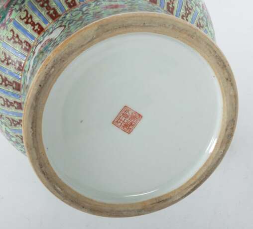 ''Famille Vert''-Vase China, Porzellan mit Emaillefarbe - Foto 4