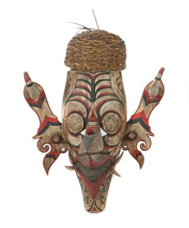 Dayak-Maske Borneo, Holz geschnitzt und ornamental bema - photo 1