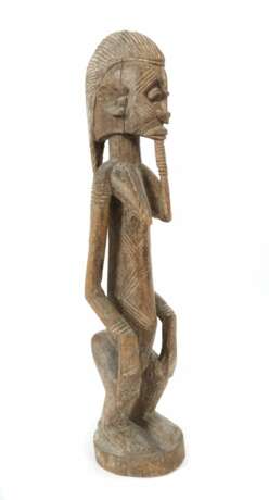 Dogon Figur Mali, Holzfigur einer stehenden, weiblichen - фото 1