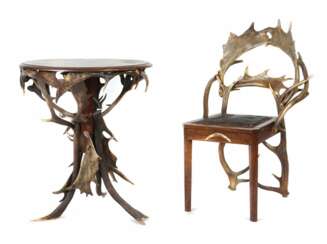 Tisch- und Stuhl-Geweihmöbel um 1900, der Stuhl, H: 96