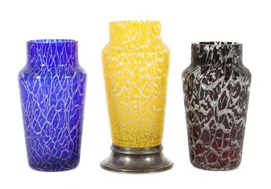 3 Vasen mit craqueléeartigem Dekor in der Art von Krali - Foto 1