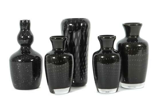 Schwarze Vasen mit Glittereinschlüssen 4x WMF (?), 1x u - Foto 1