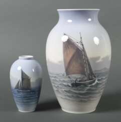 2 Vasen mit maritimem Dekor Royal Copenhagen, Dänemark,