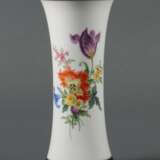 Trompetenvase mit Blumendekor Meissen, 1972-80, Porzell - Foto 1