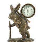 Hasenfigur-Uhr um 1900, Emaillezifferblatt mit arabisch - photo 1