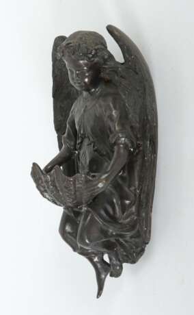 Weihwasserbecken als Engel 19. Jh., Bronze, patiniert, - Foto 2