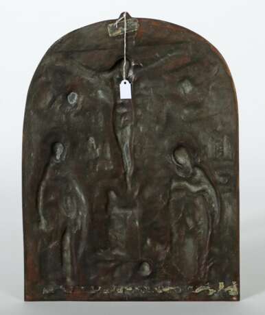 Bildhauer des 19./20. Jh. ''Kreuzigung Christi'', Bronz - photo 2