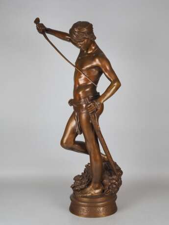 Repräsentative große Bronze "David Sieger" (über 72cm hoch!) von Antonin Mercié gegossen von F. Barbedienne - Foto 2