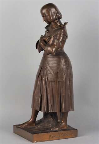 Bronzeskulptur Marie D'Orléans von Jeanne d´Arc, um 1910 - Foto 2