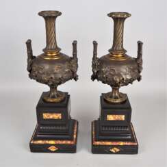 Paar Zieraufsteller, Bronze, um 1890