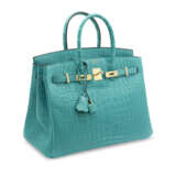 A MATTE BLEU PAON ALLIGATOR BIRKIN 35 WITH GOLD HARDWARE - фото 2