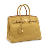 A CURRY CLÉMENCE LEATHER BIRKIN 35 WITH GOLD HARDWARE - фото 4