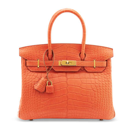 A MATTE SANGUINE ALLIGATOR BIRKIN 30 WITH GOLD HARDWARE - фото 1