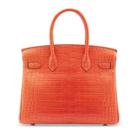 A MATTE SANGUINE ALLIGATOR BIRKIN 30 WITH GOLD HARDWARE - фото 3