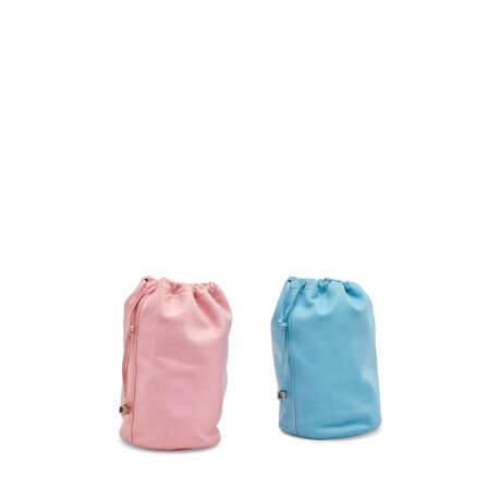 A GROUP OF TWO ROSE DRAGEE & CIEL AGNEAU POUCHES - фото 2