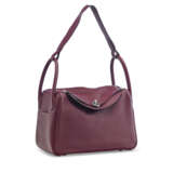 A BORDEAUX CLÉMENCE LEATHER LINDY 30 WITH PALLADIUM HARDWARE - Foto 2