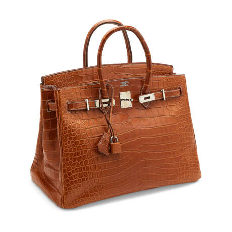 A MATTE FAUVE BARÉNIA POROSUS CROCODILE BIRKIN 35 WITH PALLADIUM HARDWARE - photo 2