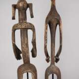 Zwei Schutzfiguren der Mumuye - photo 4