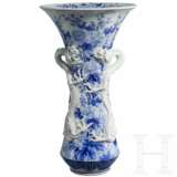 Große Porzellanvase mit Drachen, China, 20. Jhdt. - Foto 1