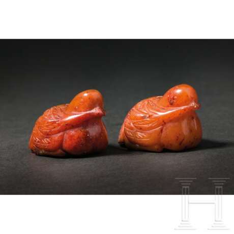 Zwei Jade-Anhänger in Form einer Ente, China, 20. Jhdt. - Foto 1