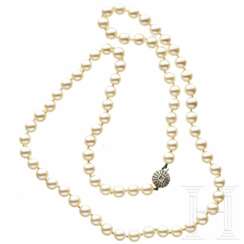 Perlenkette mit Weißgold-Schließe