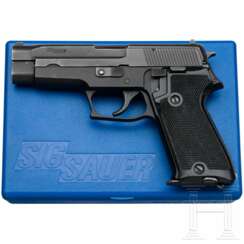 SIG Sauer P 220, in Box