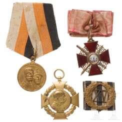 St.-Anna-Orden mit Schwertern und drei weitere Auszeichnungen, Russland und deutsch, um 1900