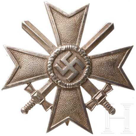 Kriegsverdienstkreuz 1939 1. Klasse mit Schwertern - Foto 1