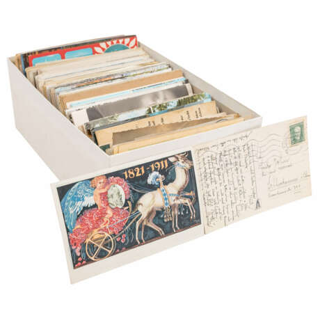 Postcards - shoe box with a few hundred cards, - фото 1