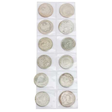 12 coins, including Weimar Republic - photo 2