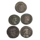 Roman late antiquity 5 bronzes from the time of Galerius 3rd/4th c. AD -. - Foto 1