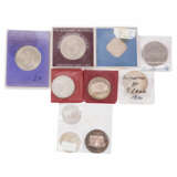 All the world in coin album, historical and modern -. - photo 2