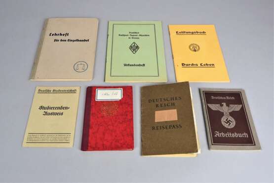 Deutsches Reich: Konvolut Ausweise & Dokumente, zusammengehörig - фото 1