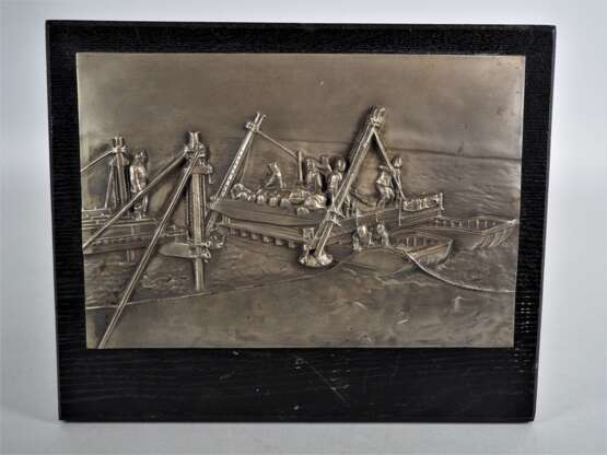 Wehrmacht / Reichswehr Relief Pioniere mit Pontonbrücke - Foto 1