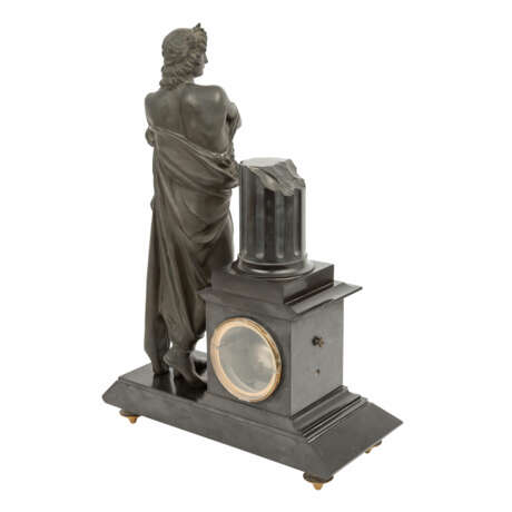 FIREPLACE CLOCK WITH STATUETTE, - photo 7
