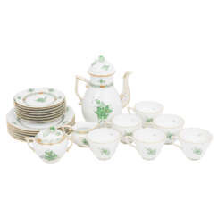 HEREND 22-piece coffee service 'Apponyi green', 20th c.