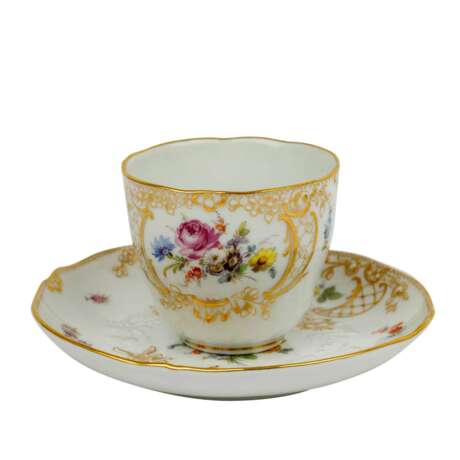 MEISSEN 2 coffee cups with saucers 'flower painting', 1st choice, before 1924. - photo 2