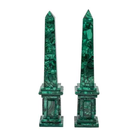 Pair of malachite obelisks, - photo 1