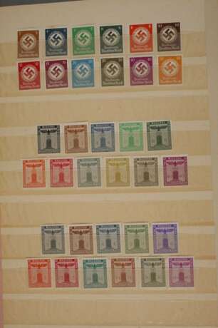 Briefmarken DR und Gebiete - Foto 3