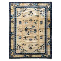 Peking carpet. CHINA, 20th century, 250x150 cm.