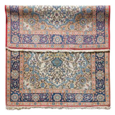 Oriental carpet. IRAN, 20th century, 200x146 cm - Foto 1