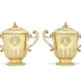 A PAIR OF QUEEN ANNE SILVER-GILT CUPS AND COVERS FROM THE GORGES PLATE - фото 1
