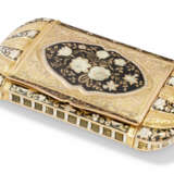 A FRENCH ENAMELLED GOLD SNUFF-BOX - photo 2