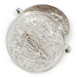 A CHARLES II SILVER PORRINGER AND COVER - Foto 2