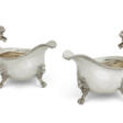 A PAIR OF GEORGE II SILVER SAUCEBOATS - Auktionsarchiv